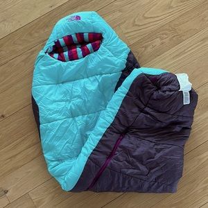 The North Face Youth Aleutian 3S sleeping bag